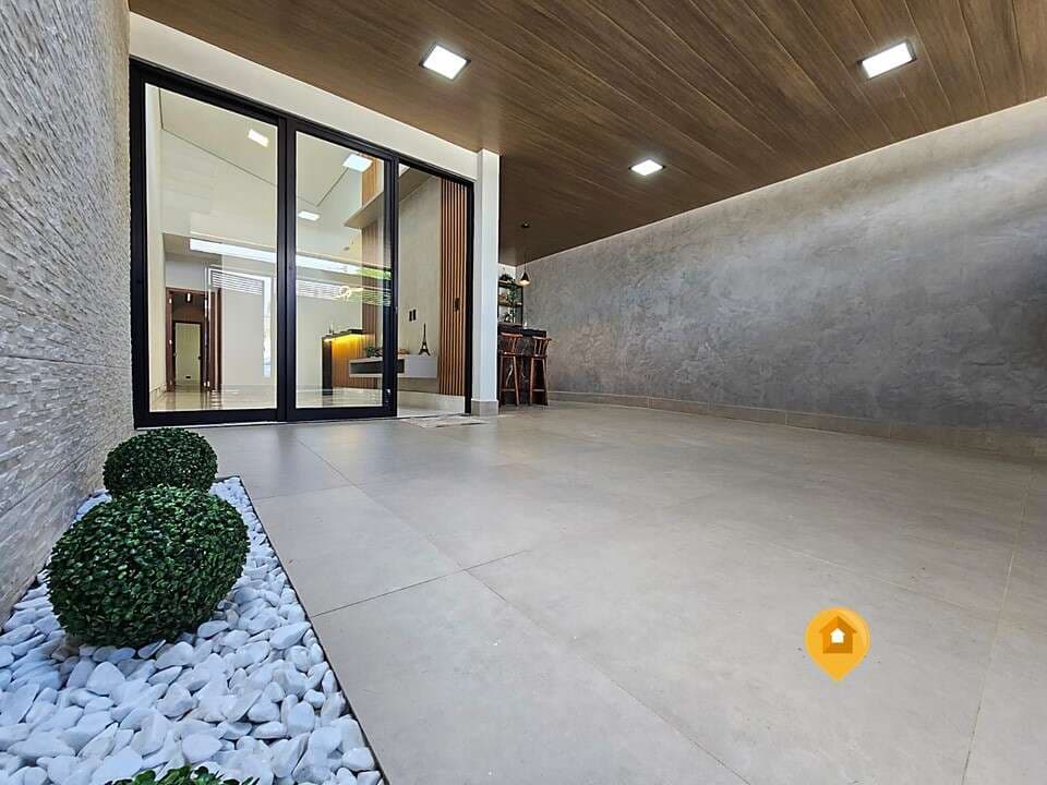 Casa Jd. Universitário