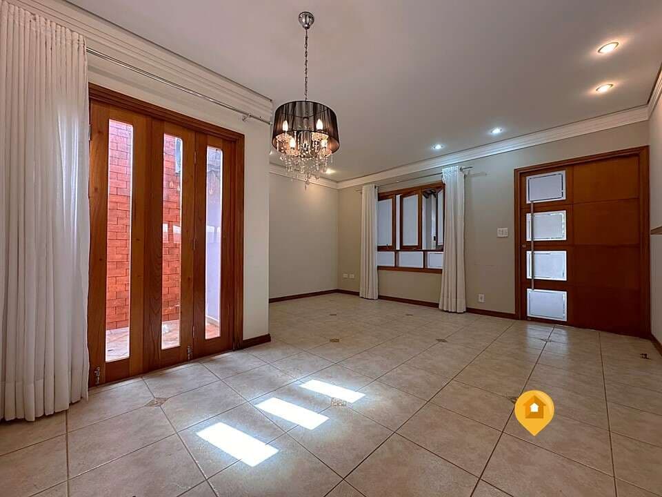 Casa Cond. Portal do Parati
