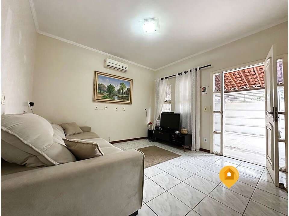 Casa Jd. Parati
